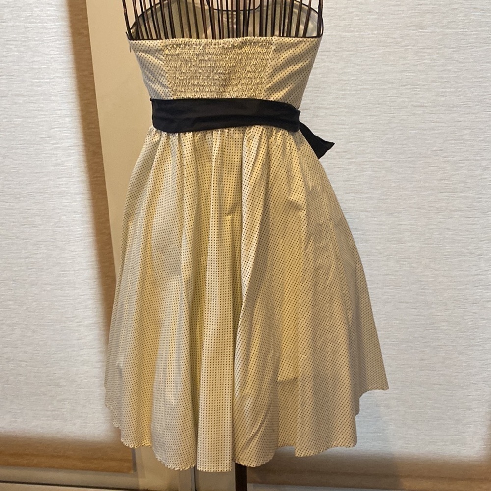 Anthropologie Girls from Savoy cream and black polka dot Novella dress - Picture 6 of 12
